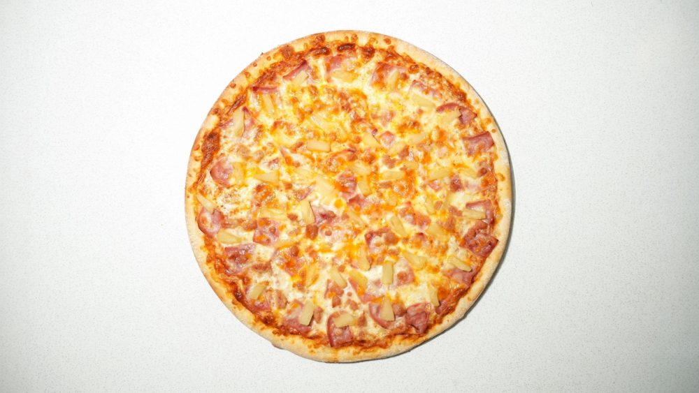 Hawaiian pizza